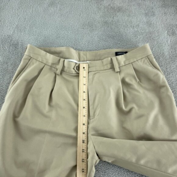 Izod Golf Mens Beige Pleated Pants 34/30 Polyester 5663 - Picture 4 of 9